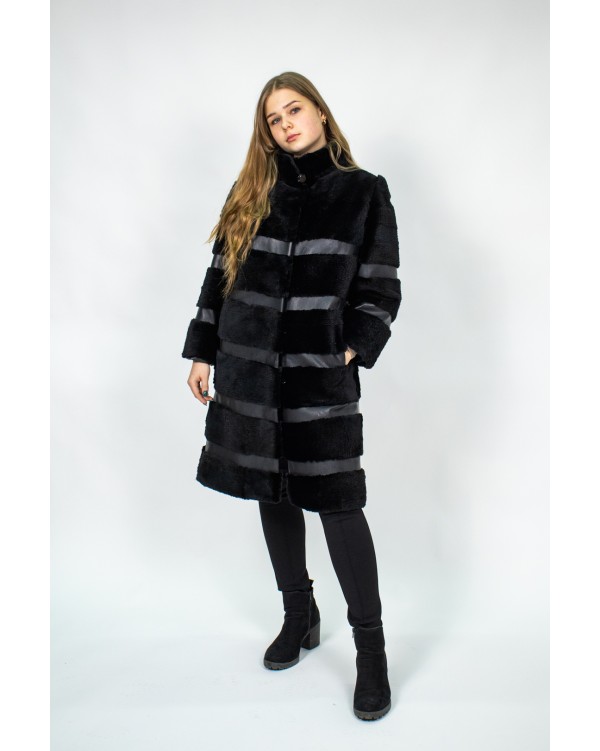 1B2122319 Beaver fur coats