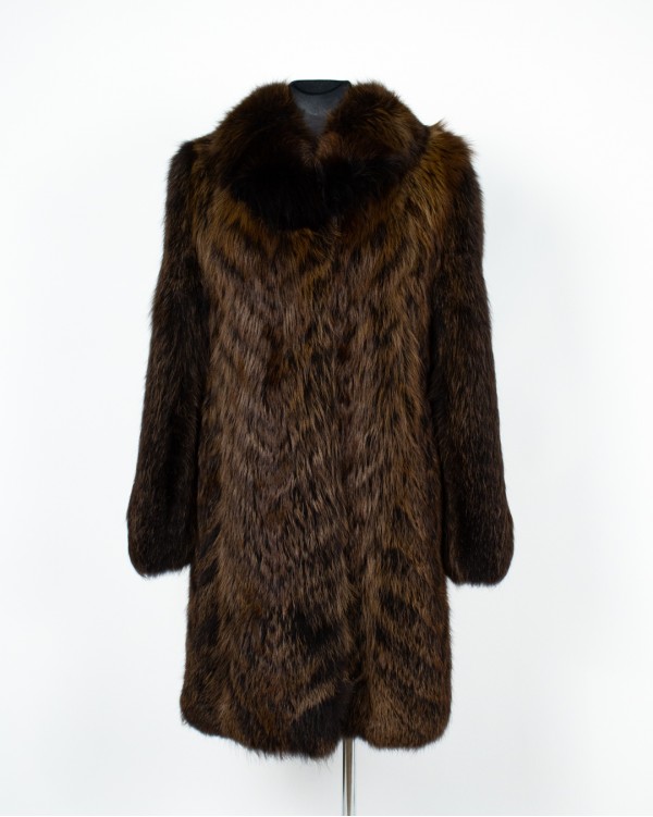 L26 Fox fur coat